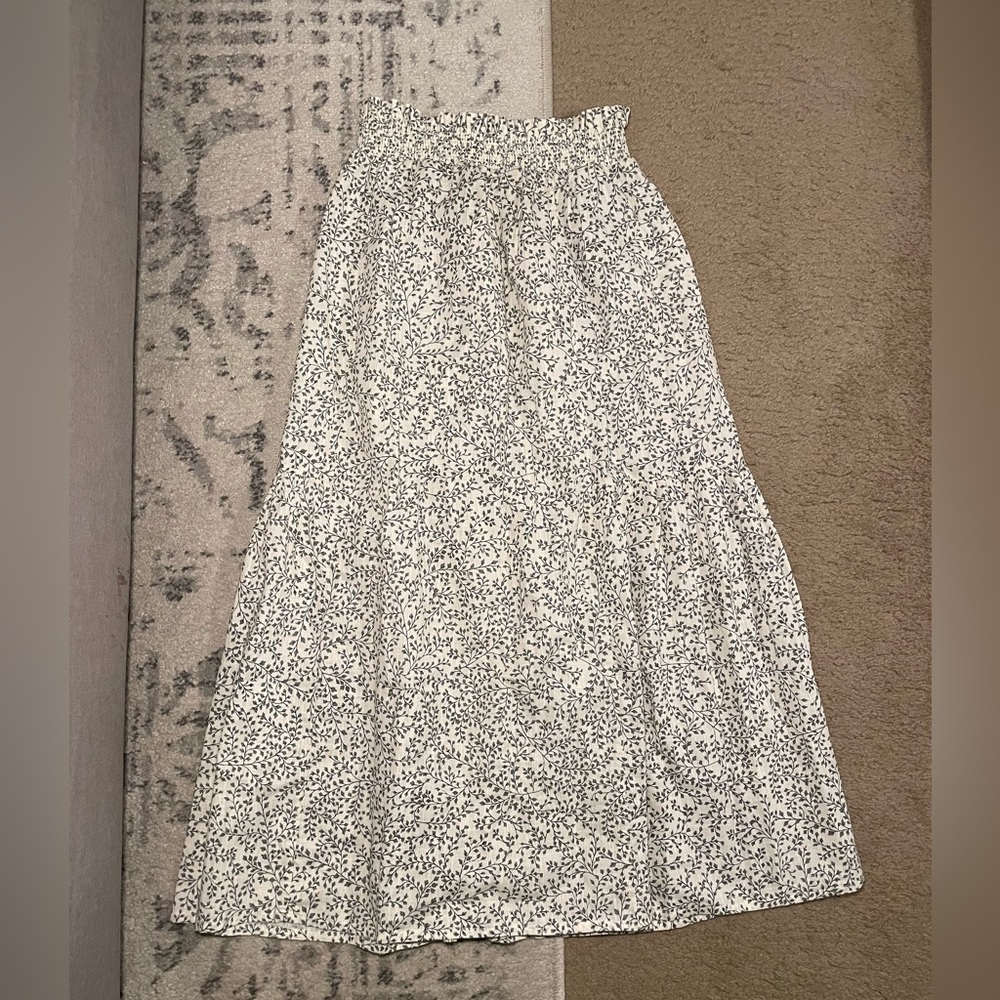 Rylee + Cru White and Black Midi Skirt